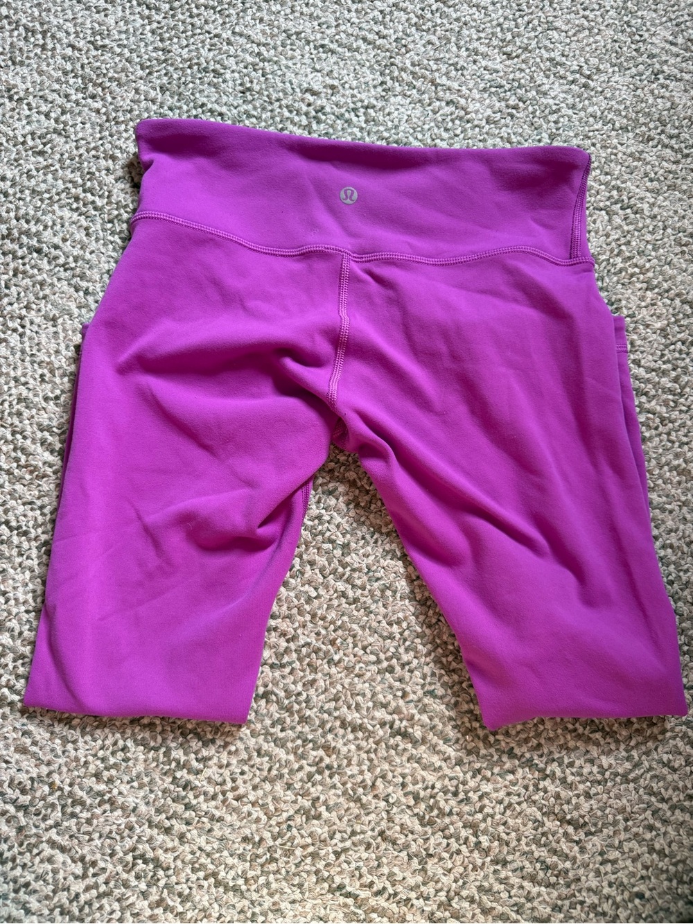 Lululemon Wunder Under Crop *Reversible Size 6 - Picture 4 of 8